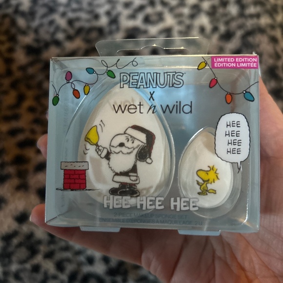 wet n wild Other - Peanuts Makeup sponge set